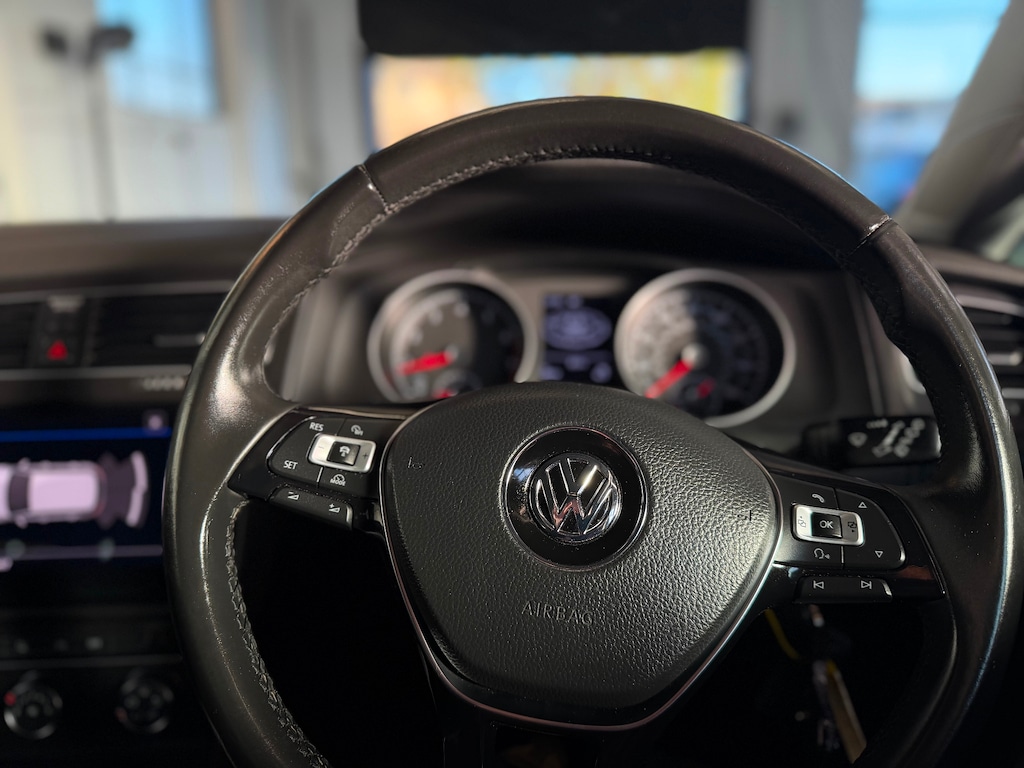 Used Volkswagen Golf 2017 for sale - 76603056: Photo 13