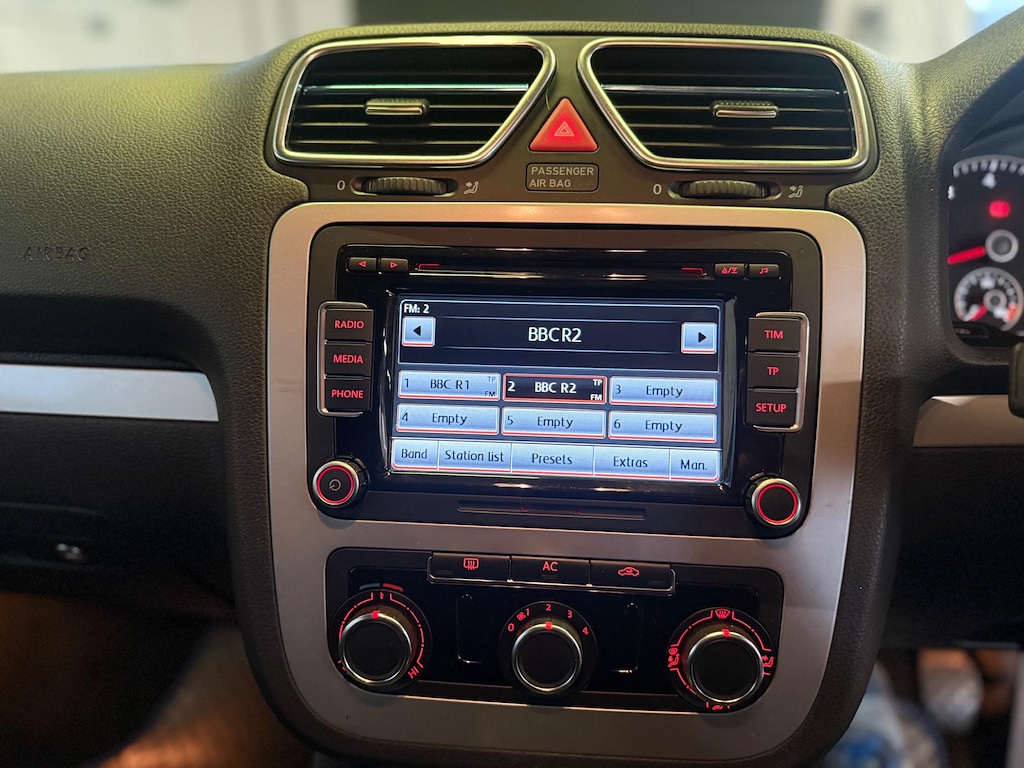 Used Volkswagen Scirocco 2011 for sale - 77010642: Photo 11