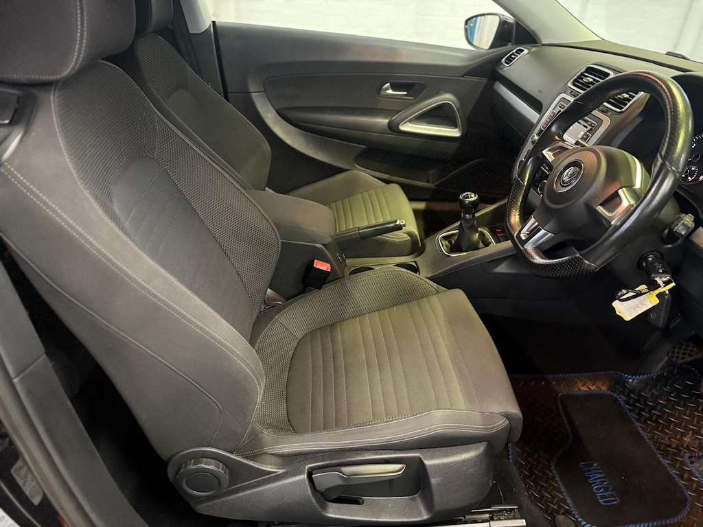 Used Volkswagen Scirocco 2011 for sale - 77010642: Photo 13