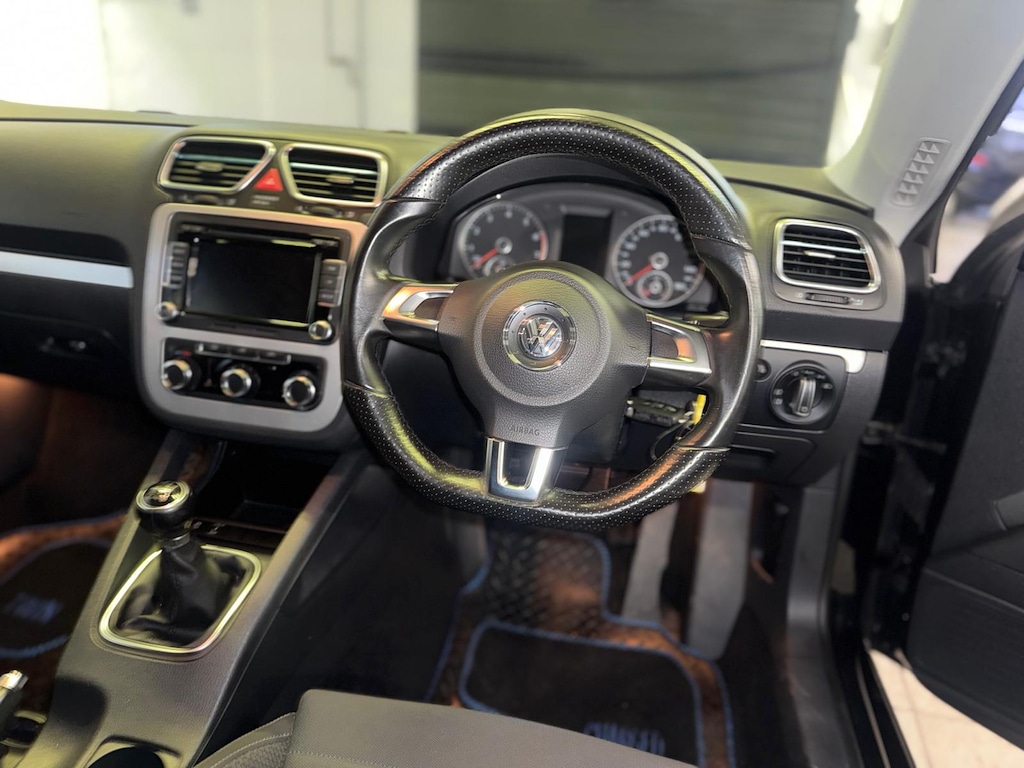 Used Volkswagen Scirocco 2011 for sale - 77010642: Photo 17