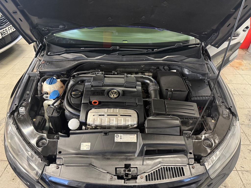 Used Volkswagen Scirocco 2011 for sale - 77010642: Photo 18