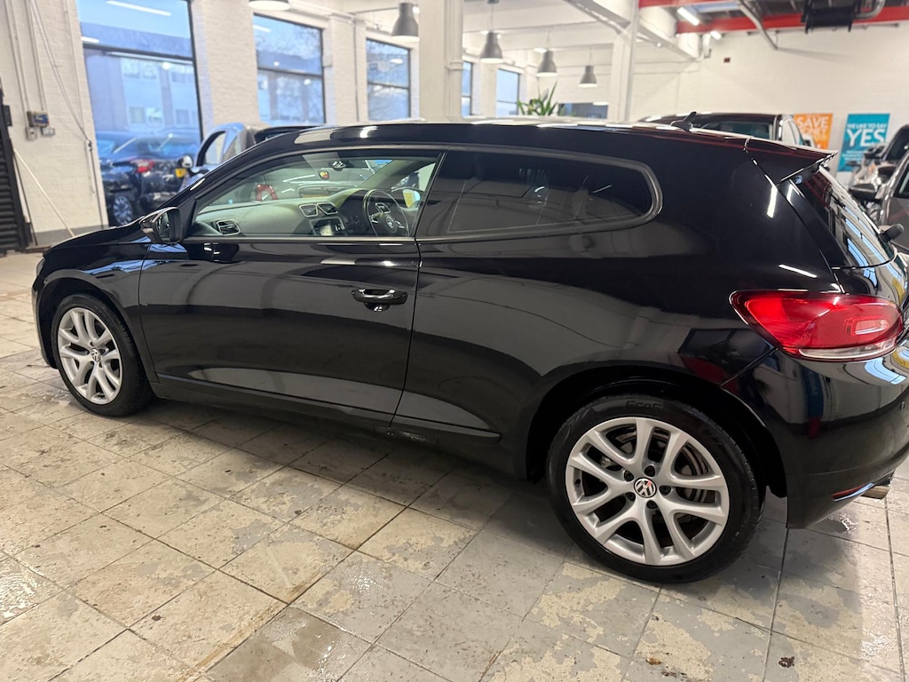 Used Volkswagen Scirocco 2011 for sale - 77010642: Photo 7