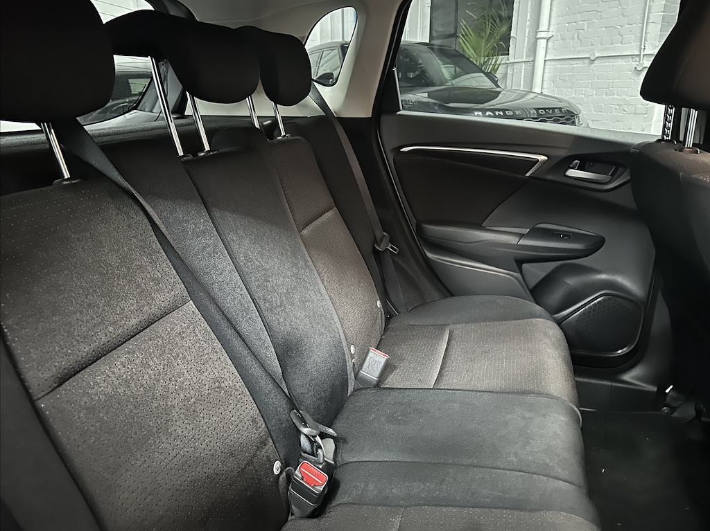 Used Honda Jazz 2016 for sale - 77122849: Photo 8