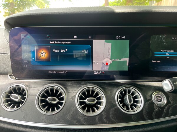 Used Mercedes-Benz E-Class 2019 for sale - 75570642: Photo 17