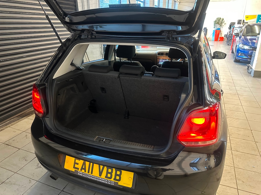 Used Volkswagen Polo 2011 for sale - 76922075: Photo 7