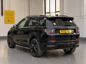 Used Land Rover Discovery Sport 2022 for sale - 79862555: Photo