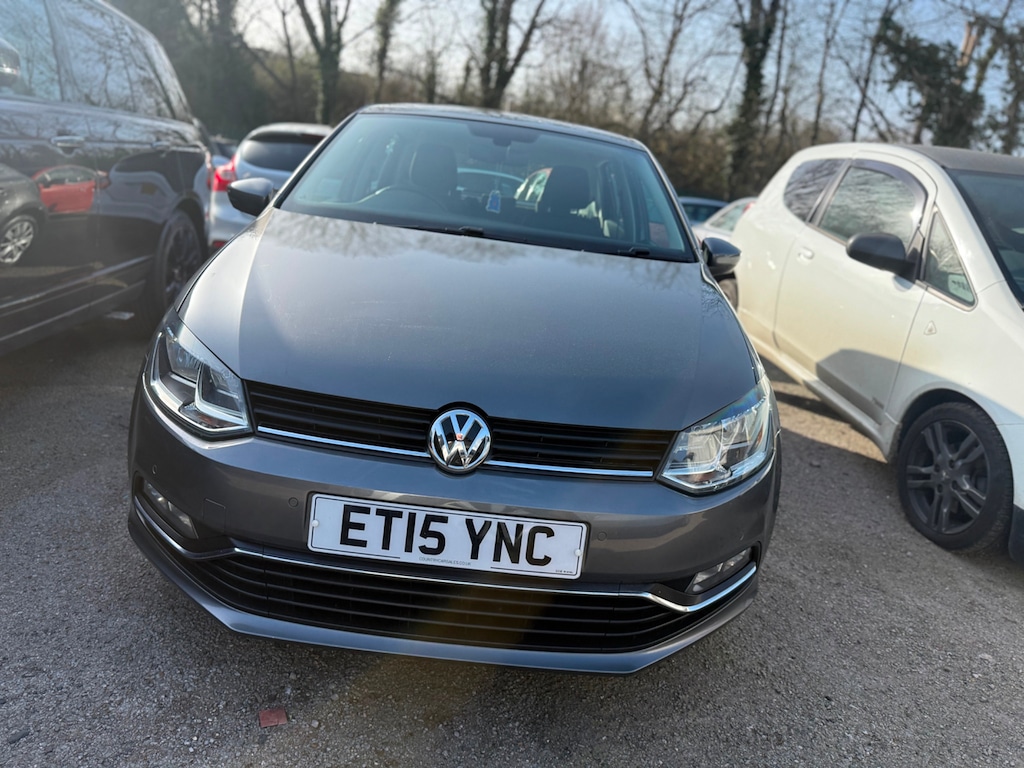 Used Volkswagen Polo 2015 for sale - 77778851: Photo 2