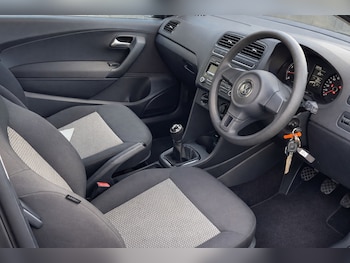 Used Volkswagen Polo 2014 for sale - 78103416: Photo