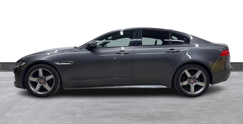 Used Jaguar XE 2017 for sale - 77877952: Photo 11