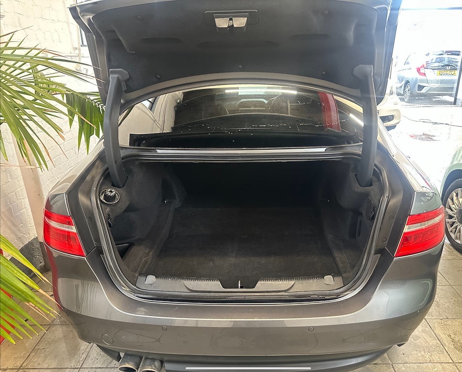 Used Jaguar XE 2017 for sale - 77877952: Photo 14