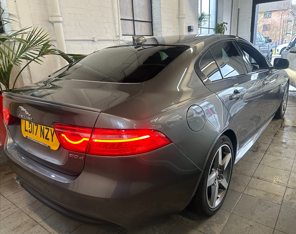 Used Jaguar XE 2017 for sale - 77877952: Photo 4