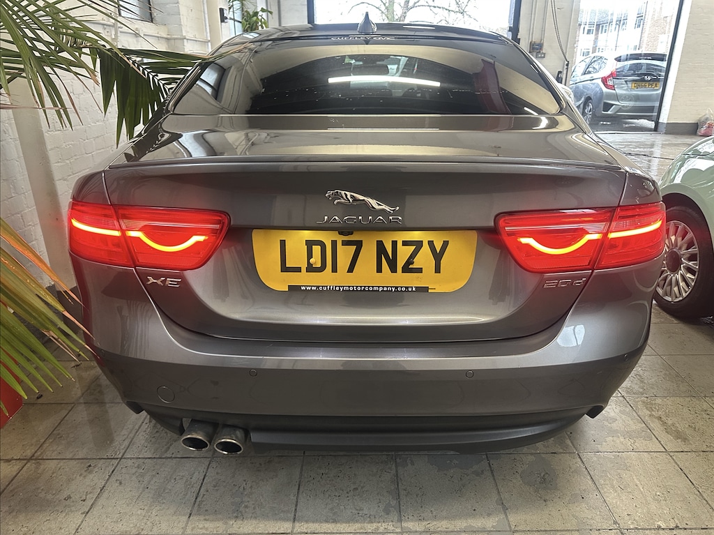 Used Jaguar XE 2017 for sale - 77877952: Photo 7