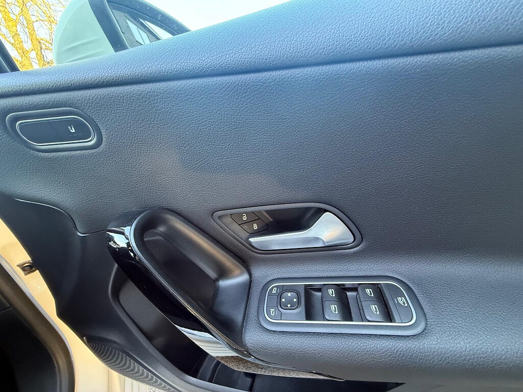 Used Mercedes-Benz A-Class 2020 for sale - 77960138: Photo 11