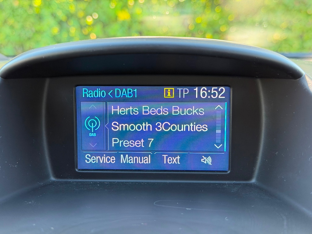 Used Ford Fiesta 2015 for sale - 76580400: Photo 22