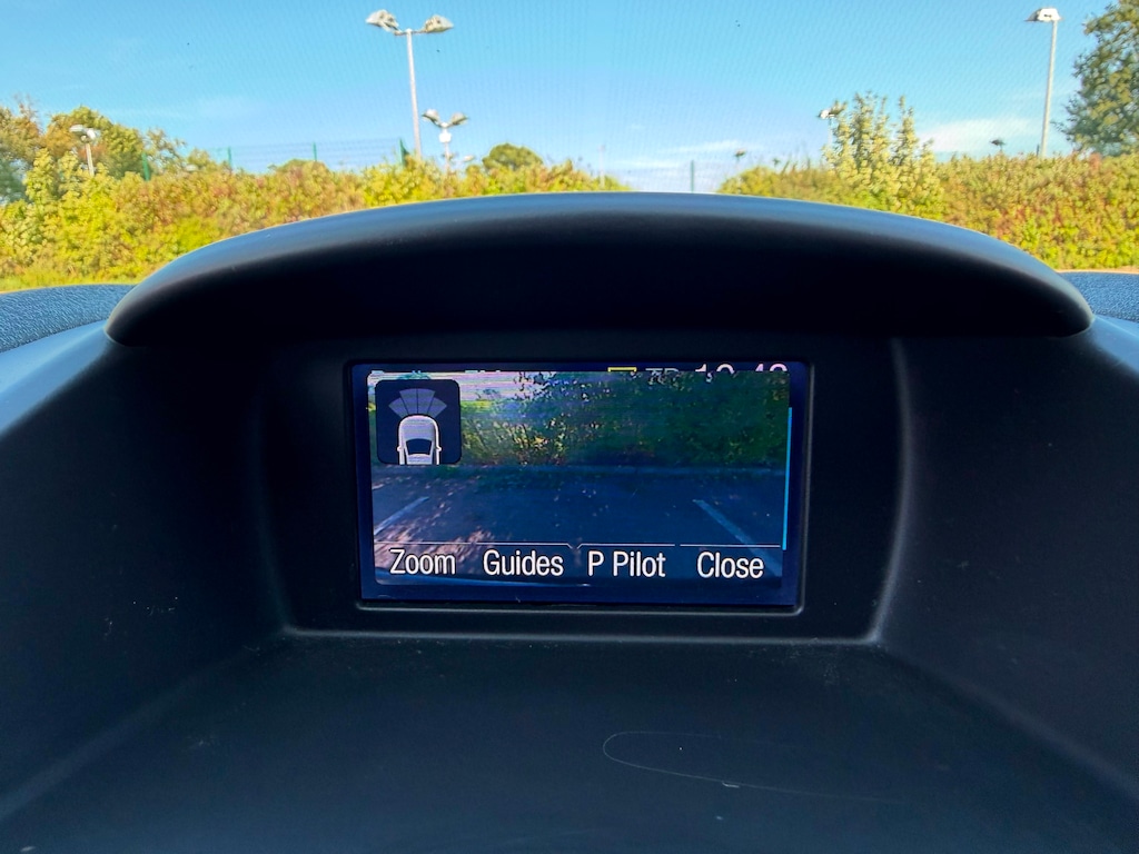 Used Ford Fiesta 2015 for sale - 76580400: Photo 28