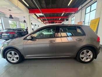 Used Volkswagen Golf 2015 for sale - 78791929: Photo