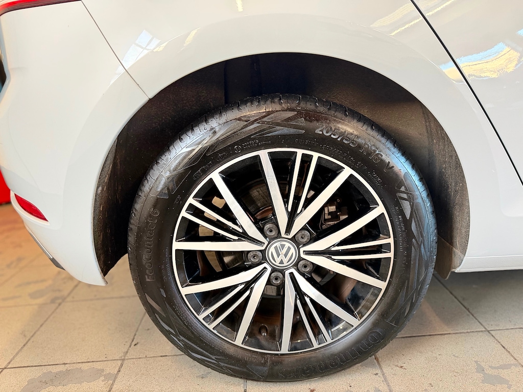 Used Volkswagen Golf 2017 for sale - 77877931: Photo 22