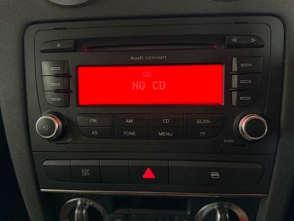 Used Audi A3 2010 for sale - 76312509: Photo 15