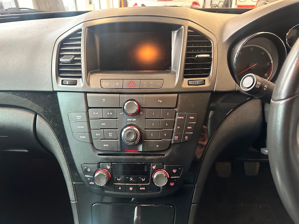 Used Vauxhall Insignia 2013 for sale - 77116318: Photo 11