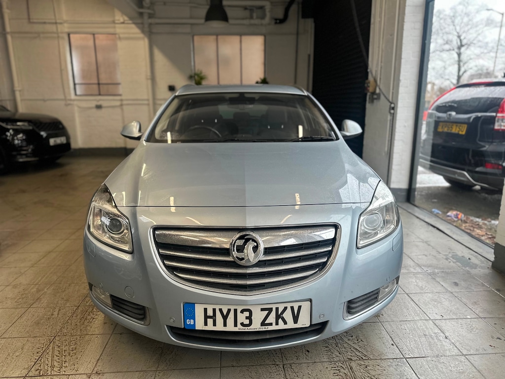 Used Vauxhall Insignia 2013 for sale - 77116318: Photo 2
