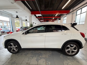 Used Mercedes-Benz GLA 2018 for sale - 76244687: Photo 4
