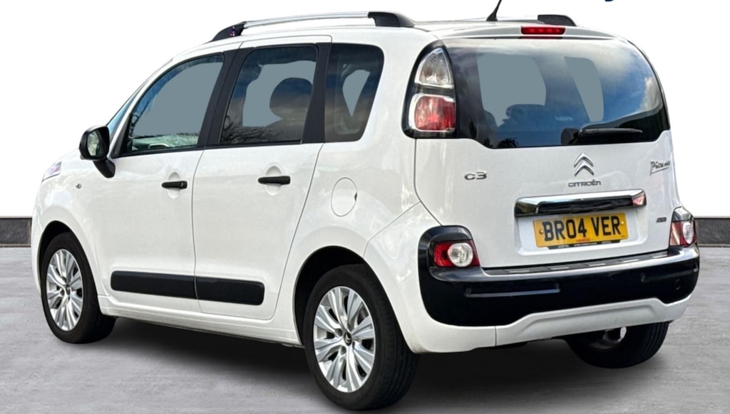 Used Citroen C3 Picasso 2017 for sale - 76393839: Photo 3