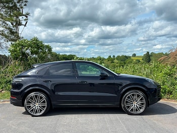 Used Porsche Cayenne 2019 for sale - 75569864: Photo
