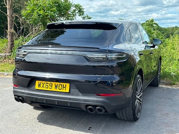 Used Porsche Cayenne 2019 for sale - 75569864: Photo