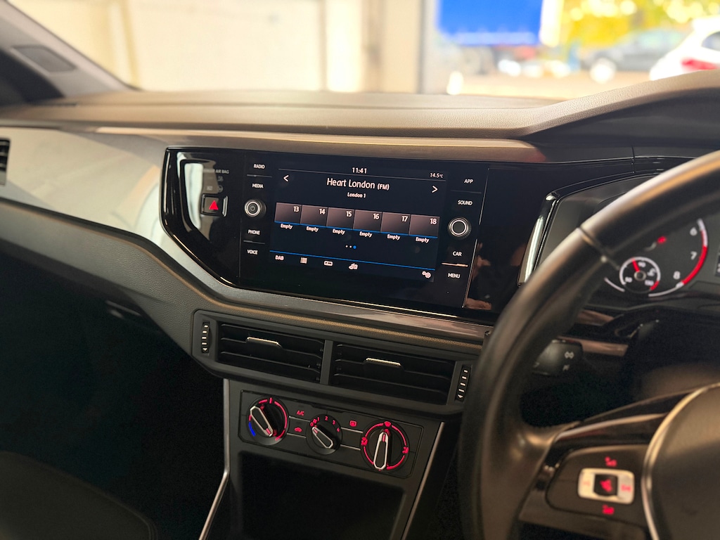 Used Volkswagen Polo 2019 for sale - 76442159: Photo 24