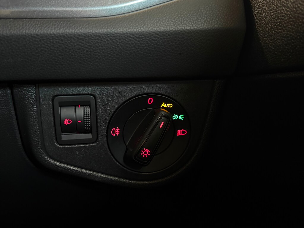 Used Volkswagen Polo 2019 for sale - 76442159: Photo 26