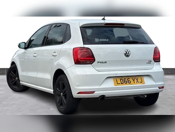 Used Volkswagen Polo 2016 for sale - 76366680: Photo