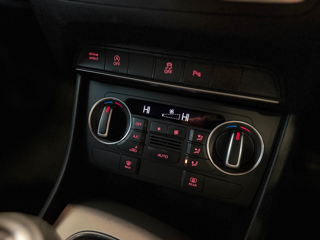 Used Audi Q3 2018 for sale - 76393821: Photo 19