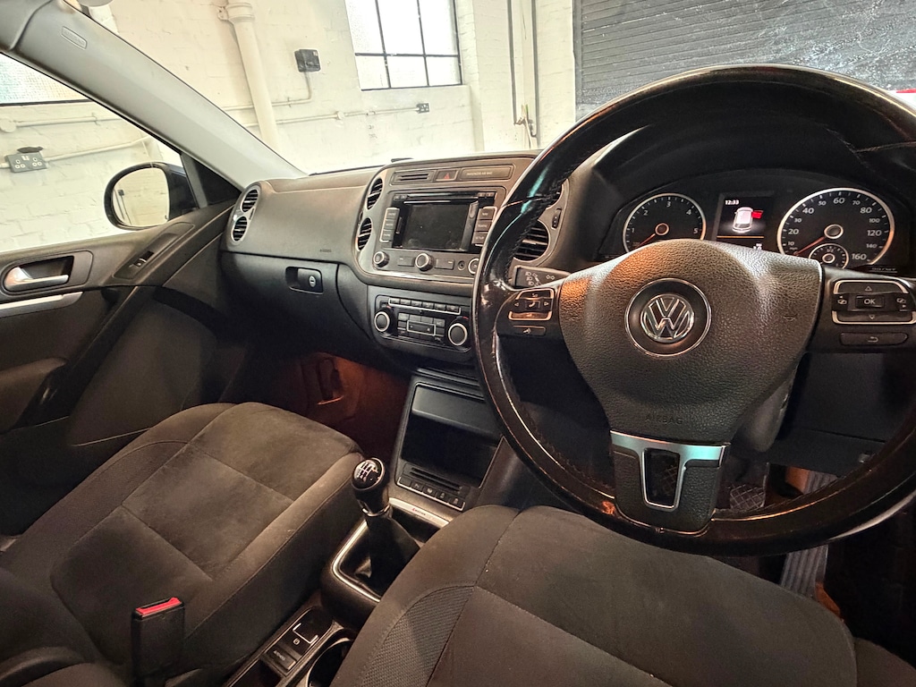 Used Volkswagen Tiguan 2015 for sale - 76196225: Photo 14