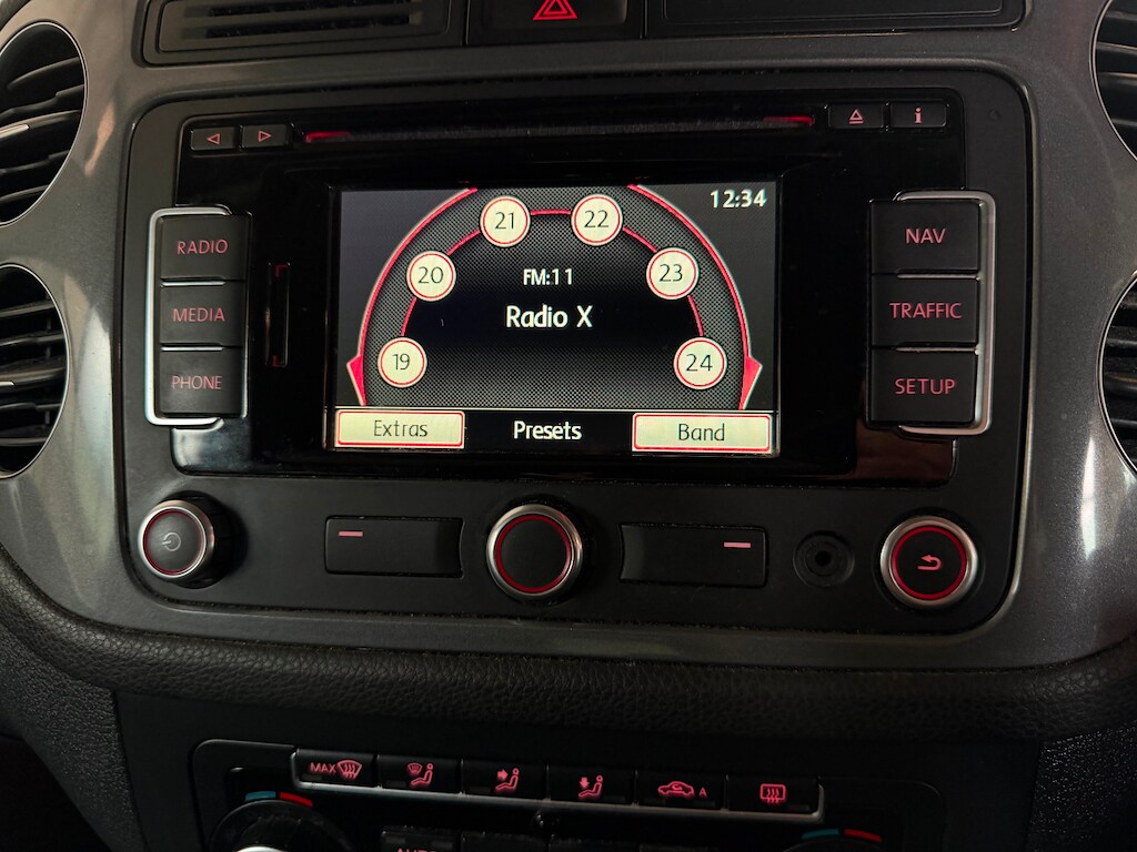 Used Volkswagen Tiguan 2015 for sale - 76196225: Photo 17