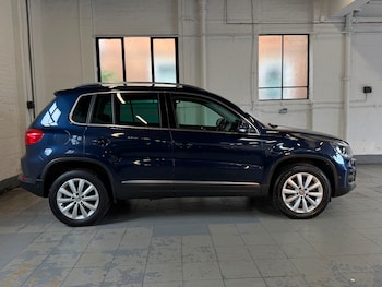 Used Volkswagen Tiguan 2015 for sale - 76196225: Photo