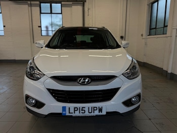 Used Hyundai Ix35 2015 for sale - 76311435: Photo 2