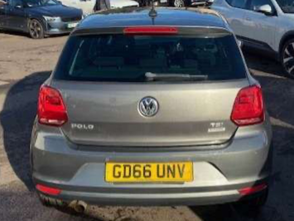 Used Volkswagen Polo 2017 for sale - 77347558: Photo 2