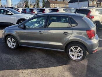 Used Volkswagen Polo 2017 for sale - 77347558: Photo