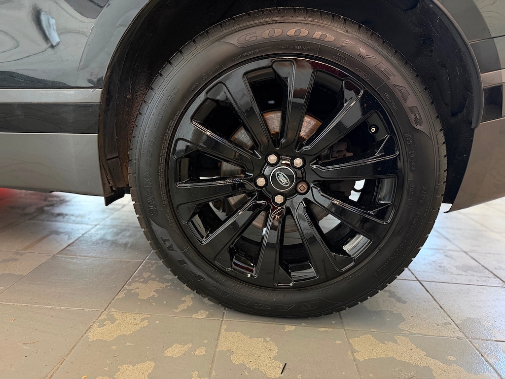 Used Land Rover Range Rover Velar 2017 for sale - 75692198: Photo 11