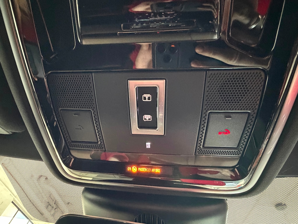 Used Land Rover Range Rover Velar 2017 for sale - 75692198: Photo 12