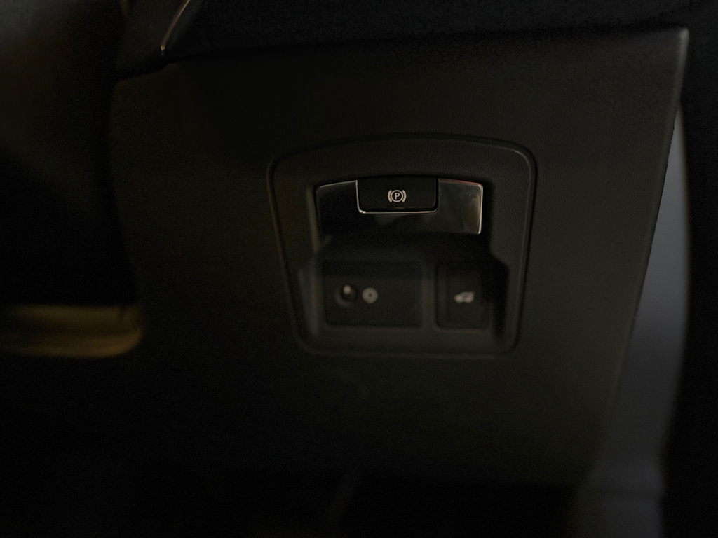 Used Land Rover Range Rover Velar 2017 for sale - 75692198: Photo 29