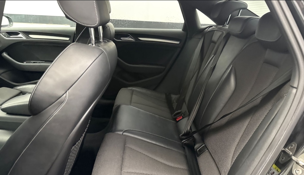 Used Audi A3 2018 for sale - 76615907: Photo 11