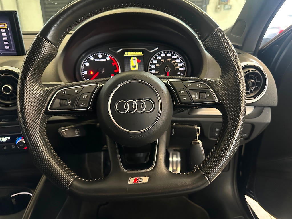 Used Audi A3 2018 for sale - 76615907: Photo 16