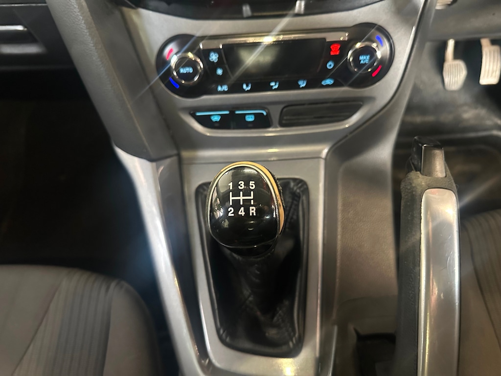 Used Ford Focus 2012 for sale - 77225418: Photo 10