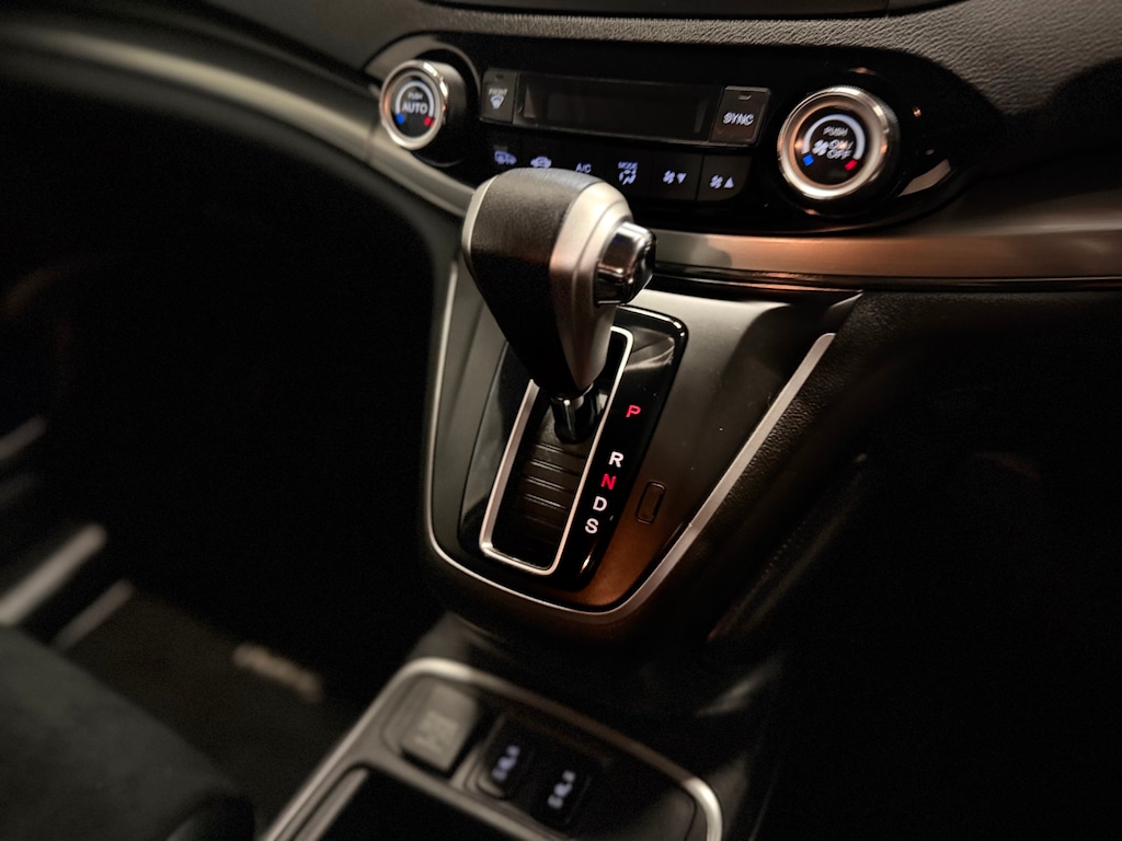 Used Honda CR-V 2015 for sale - 76290119: Photo 13