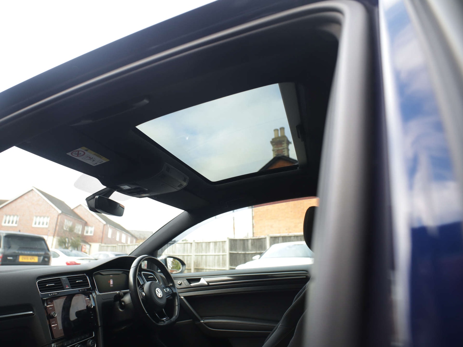 Used Volkswagen Golf 2018 for sale - 77264705: Photo 28