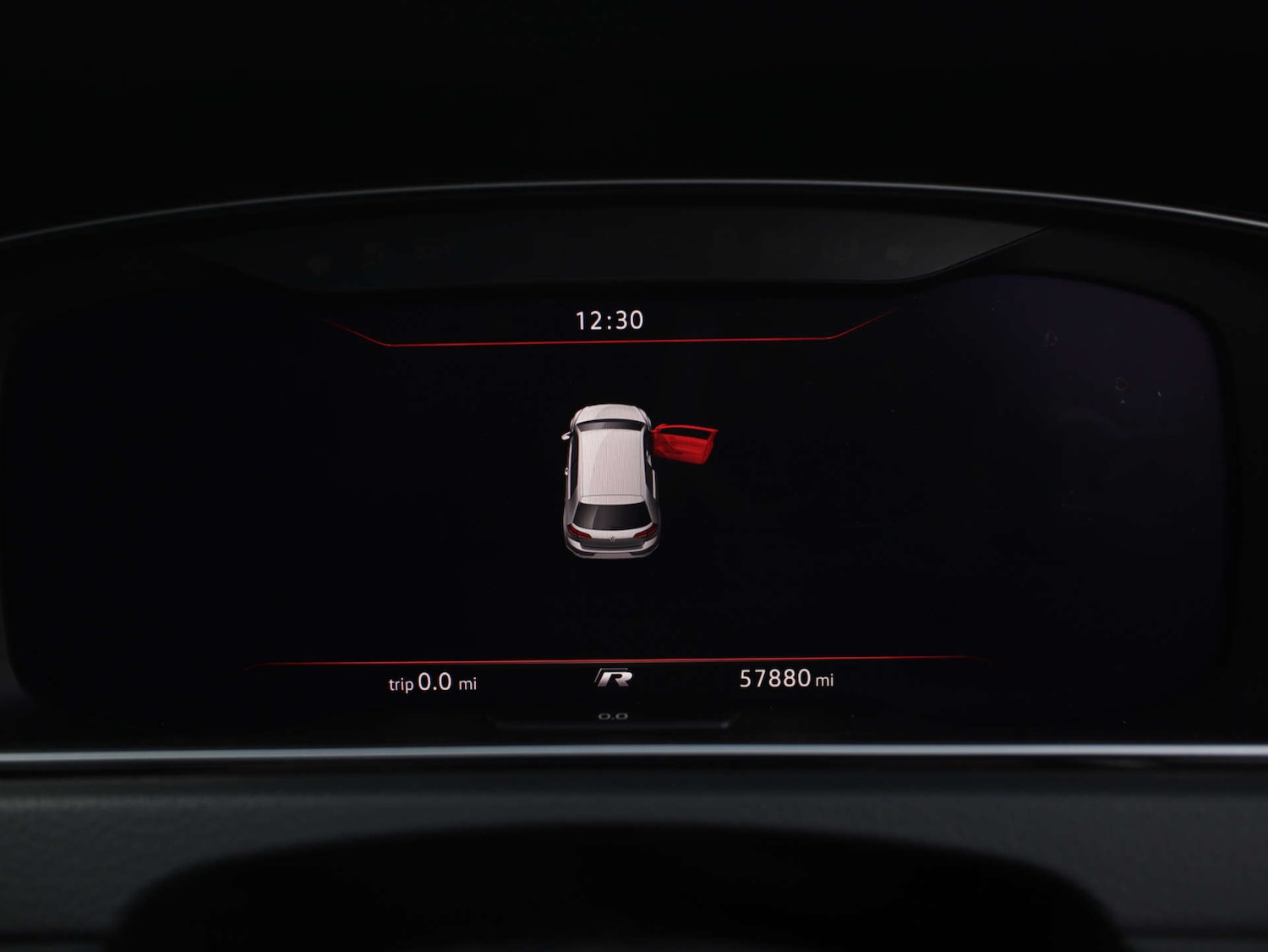 Used Volkswagen Golf 2018 for sale - 77264705: Photo 30