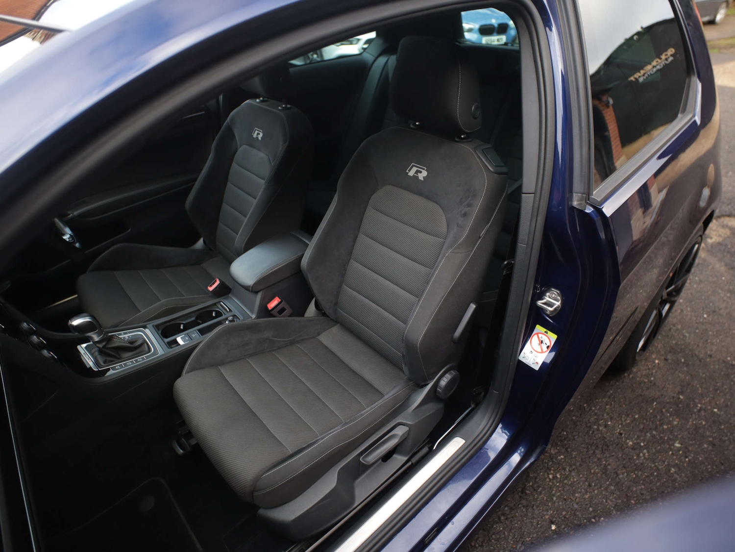 Used Volkswagen Golf 2018 for sale - 77264705: Photo 33