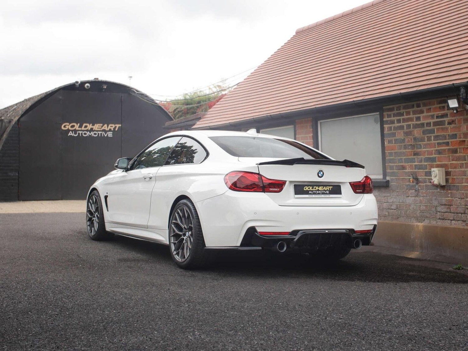 Used BMW 4 Series 2014 for sale - 76198196: Photo 2