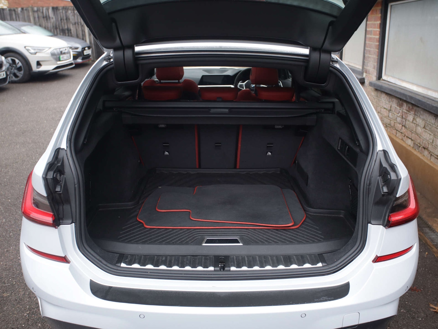 Used BMW 3 Series 2020 for sale - 77591918: Photo 21